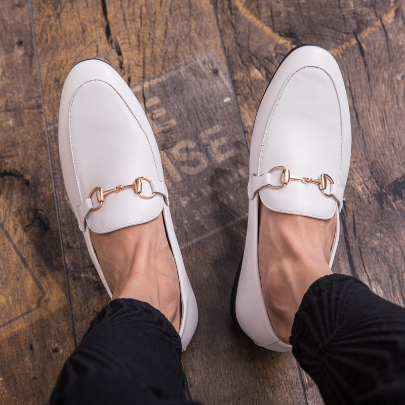 Nuevos zapatos de cuero casuales transfronterizos de primavera y otoño, moda para hombres, zapatos casuales de un solo pie, zapatos de beans.