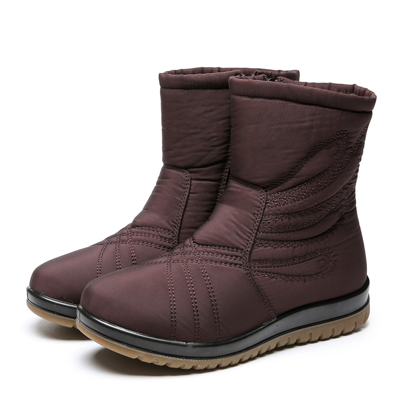 Botas de nieve transfronterizas para mujeres forradas de lana engrosadas impermeables antideslizantes cálidos antideslizantes zapatos acolchados de algodón para botas de Madre de mediana edad