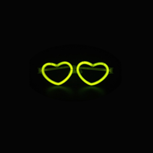 Disposable glow sticks Internet celebrity same style luminous sticks dress up street stalls and push supply luminous sticks wholesale