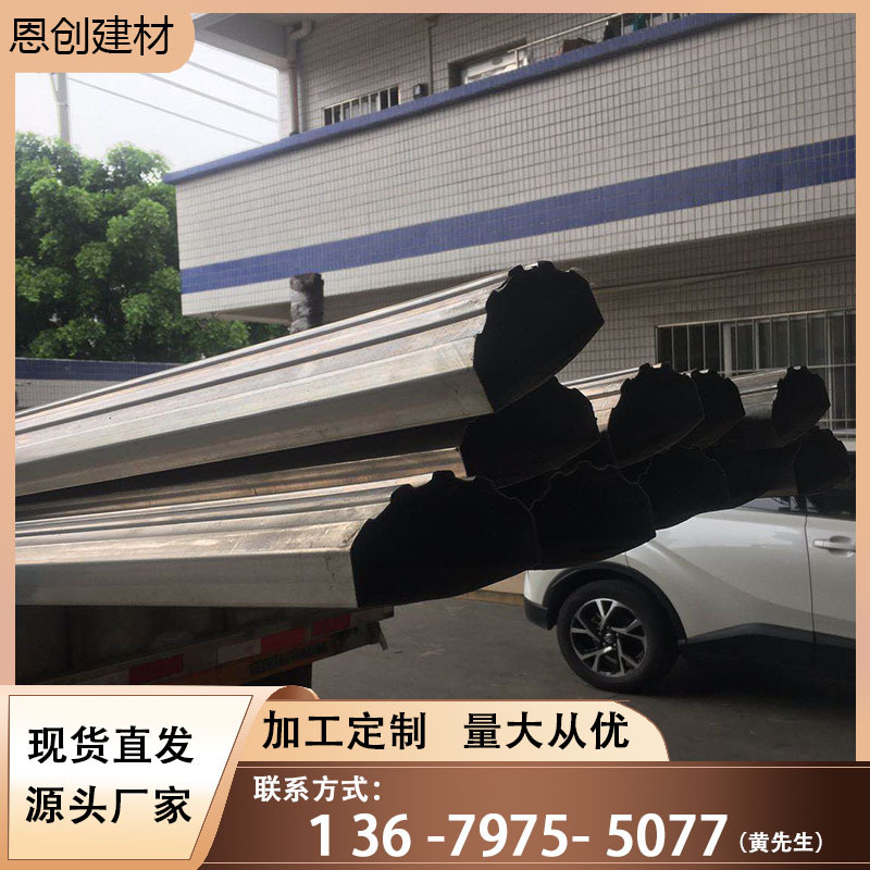 不锈钢现货 不锈钢  面包 花纹 光管 包边管