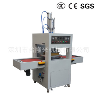 �S�ҹ������ڜ����Ĵ��\��Ь�Ԅӻ�̨ʽ���ܲ�ͬ���۔��C