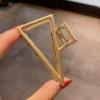 Triangle, 32