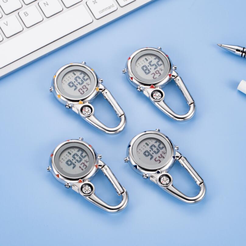 山に登って時計の夜光の多機能の電子を掛けます。