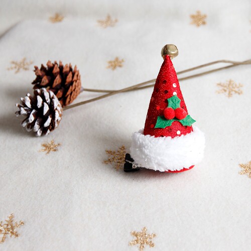  cross-border hot selling Christmas hairpin leaves snow white plush bell round hat Christmas holiday hairpin clip