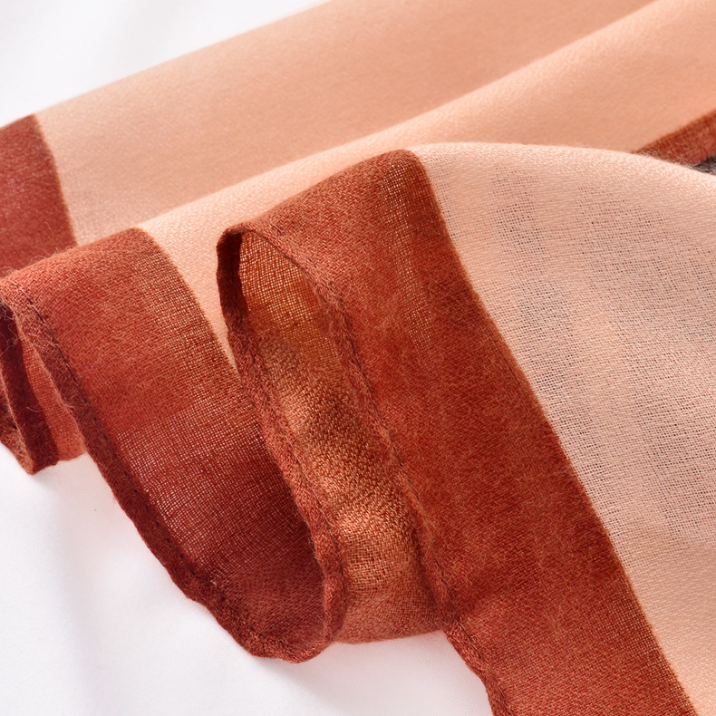 Estilo coreano versátil Plaid algodón y lino sensación bufanda Toalla de playa otoño e invierno cálido bufanda chal de doble uso verano protector solar bufanda