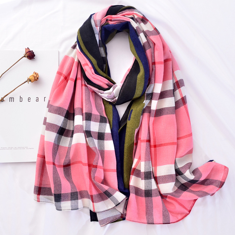 Bufanda de seda para mujer otoño e invierno cálido pañuelo a cuadros británico bufanda de estilo coreano bufanda de doble uso para mujer vacaciones verano protector solar toalla de playa chal