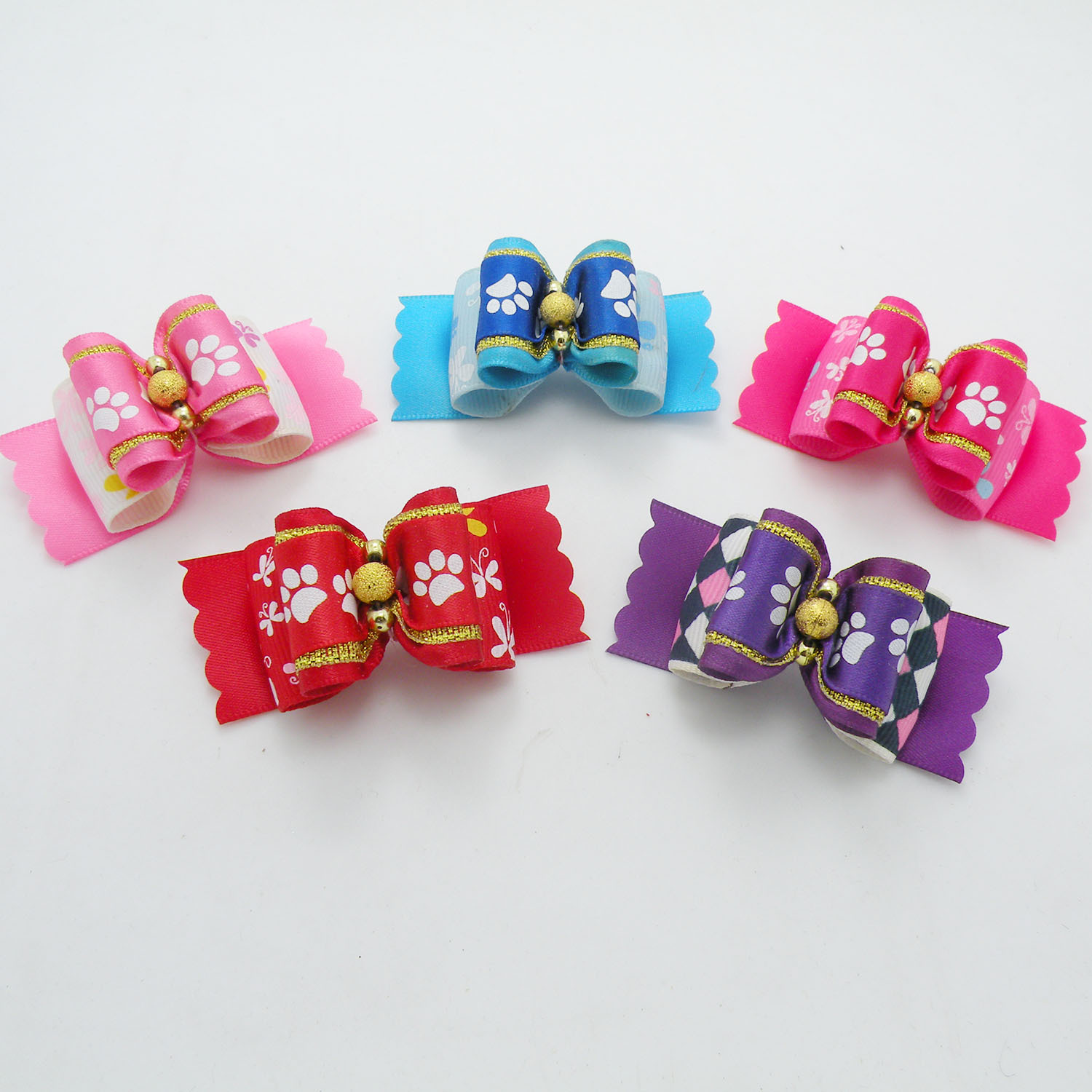 Popular tridimensional duro rhinestone perla mascota cabeza Flor Mariposa nudo perro accesorios banda de goma en stock al por mayor