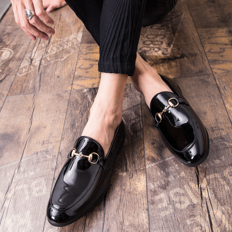 Nuevos zapatos de cuero casuales transfronterizos de primavera y otoño, moda para hombres, zapatos casuales de un solo pie, zapatos de beans.