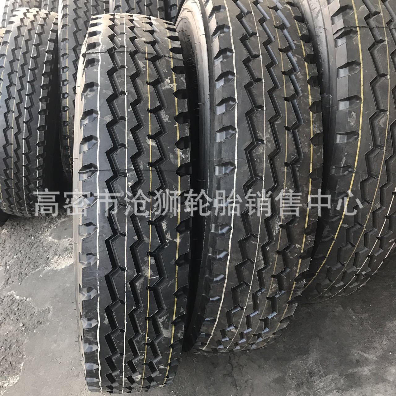 供应风神起重机工程机械轮胎 1200R24 吊车钢丝轮胎 12.00R24
