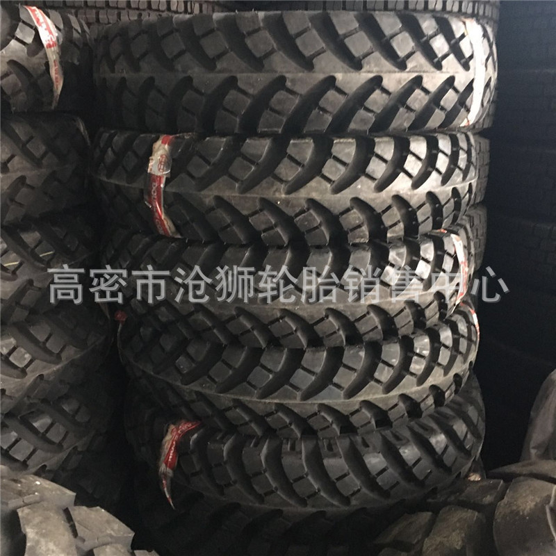 供应8.5-16 越野花纹  汽车轮胎