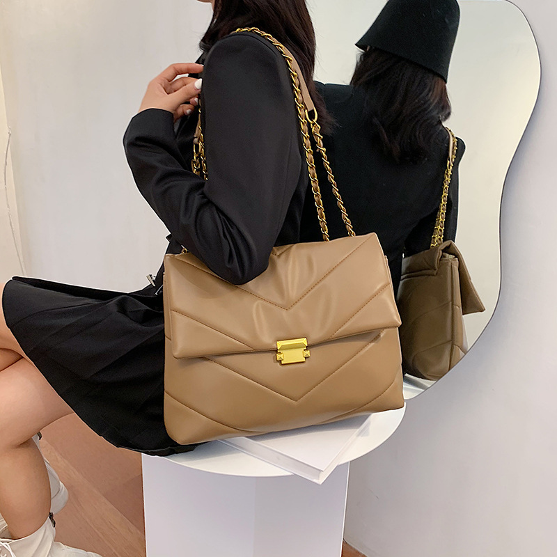 Shoulder bag