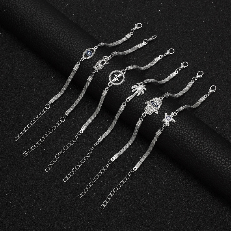 European and American street fashion personality geometric bracelet sweet chain bracelet blue eyes silver plated bracelet in stock wholesale European and American street fashion personality geometric bracelet sweet chain bracelet blue eyes silver plated bracelet in stock wholesale