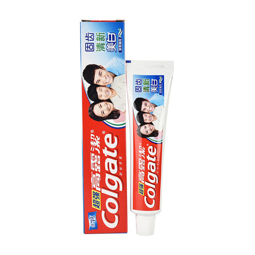Colgate Cavity Protection Fresh Breath Mint Toothpaste for Strong Teeth and Gums, Family Size 90g