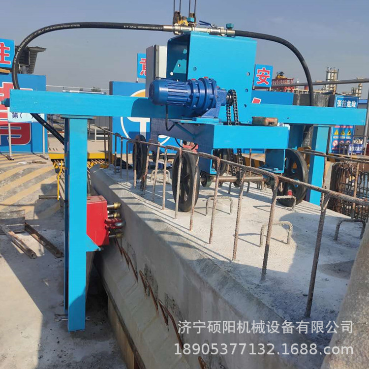 北京梁场凿毛机价格全自动凿毛机价格空心板梁凿毛机价格