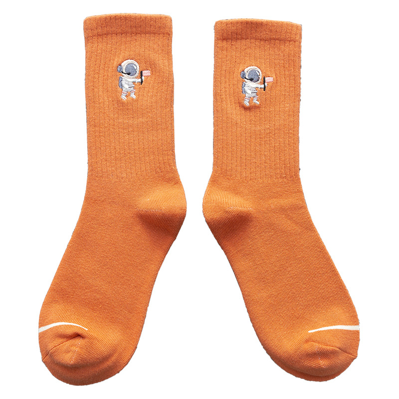 Trendy Unisex Astronaut Embroidered Cotton Crew Socks Winter_voghion.com