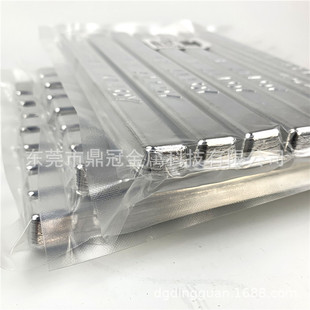 70�ȵ͜؟o�U���G�Ͻ���� �����t���O���ݗ�䌣�� �����c����