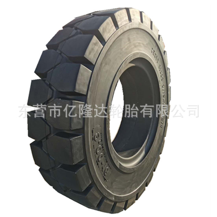 铲车小型装载机轮边式推土机路缘石滑模机750-16 8.25-15实心轮胎