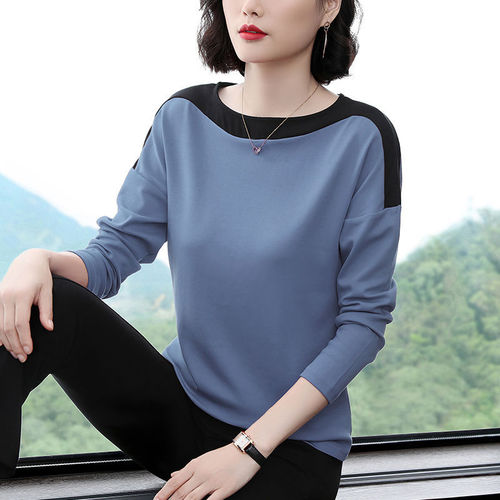 Women's Loose Long-Sleeve T-Shirt, Mother's Outfit for Autumn and Spring, Casual Under Shirt