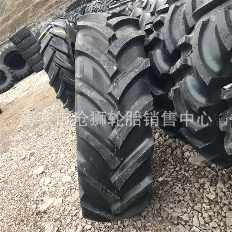供应拖拉机轮胎 16.9-30 农用轮胎 14.9-24/26/28/30轮胎