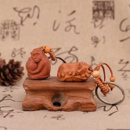 Car pendant twelve zodiac carved peach wood three-dimensional key chain transfer gift wooden pendant key chain
