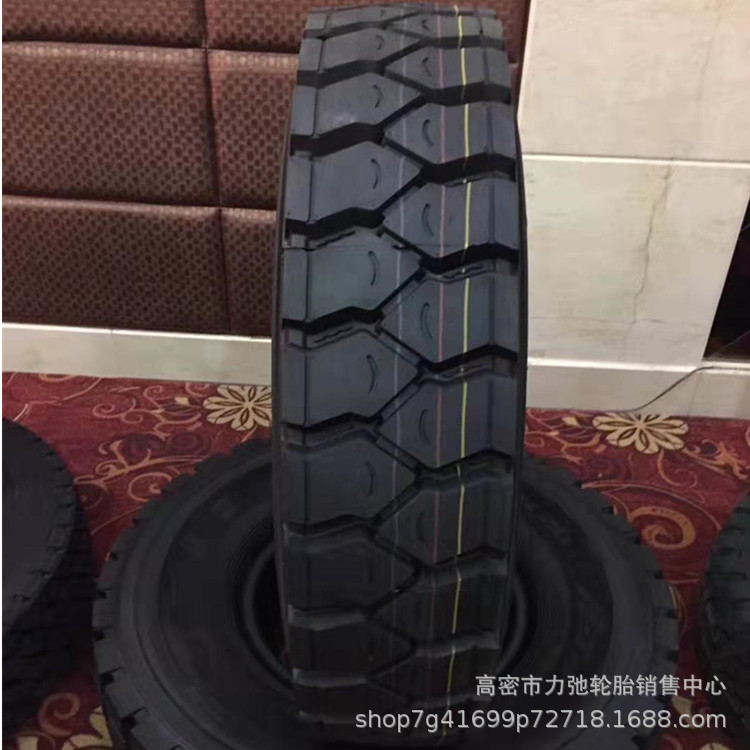 1200R20汽车轮胎钢丝胎大载防扎现货中短途货车自卸车轮胎1200r20