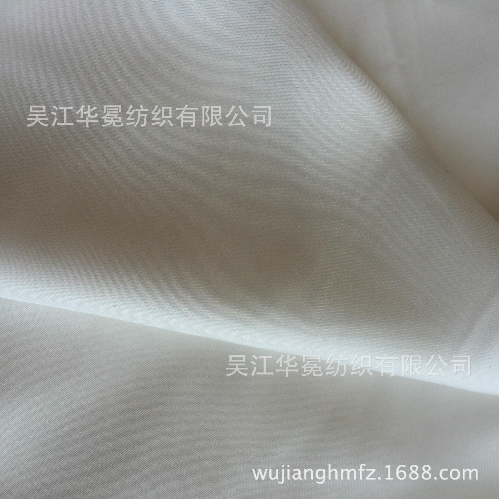 现货供应量大批发定单类缎面系列30D有光缎面雪纺本白面料