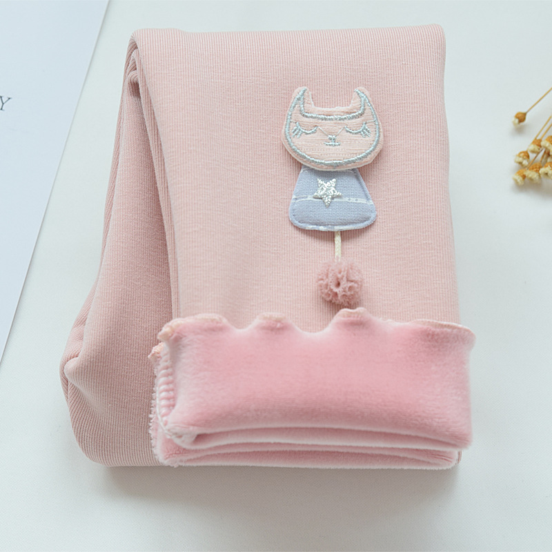 Leggings para niñas más terciopelo fino primavera y otoño 2024 invierno terciopelo todo en uno pantalones de algodón para bebés pantalones de estilo occidental para niños