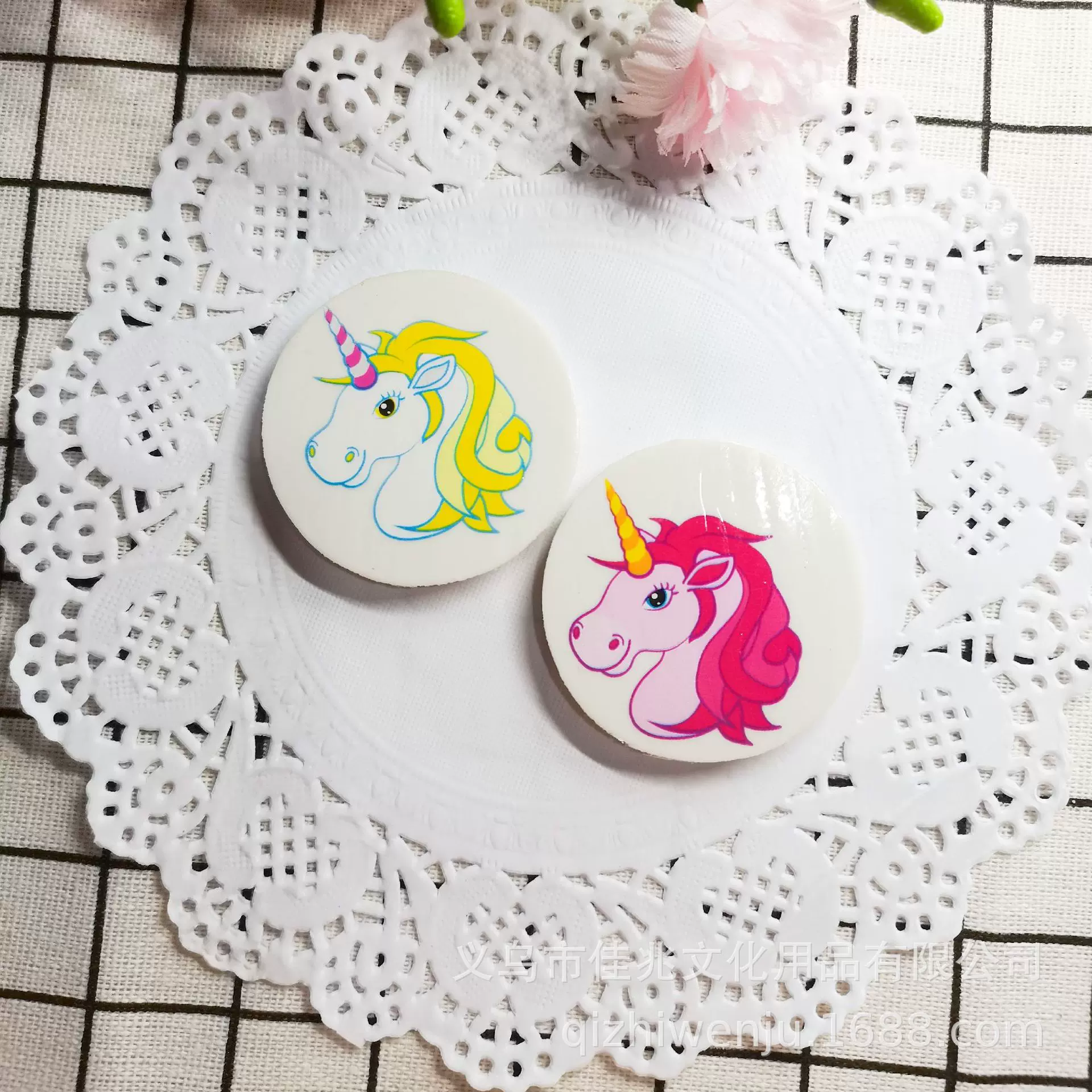 可印LOGO 生产厂家 独角兽圆形热转印橡皮擦 学生创意卡通橡皮擦