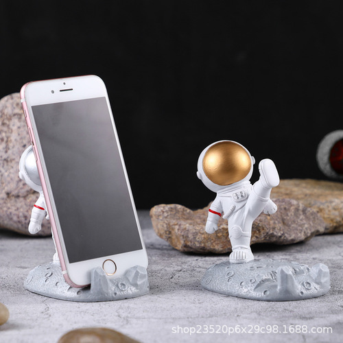 Creative astronaut mobile phone holder desktop ornaments gifts student astronaut model decorations resin crafts