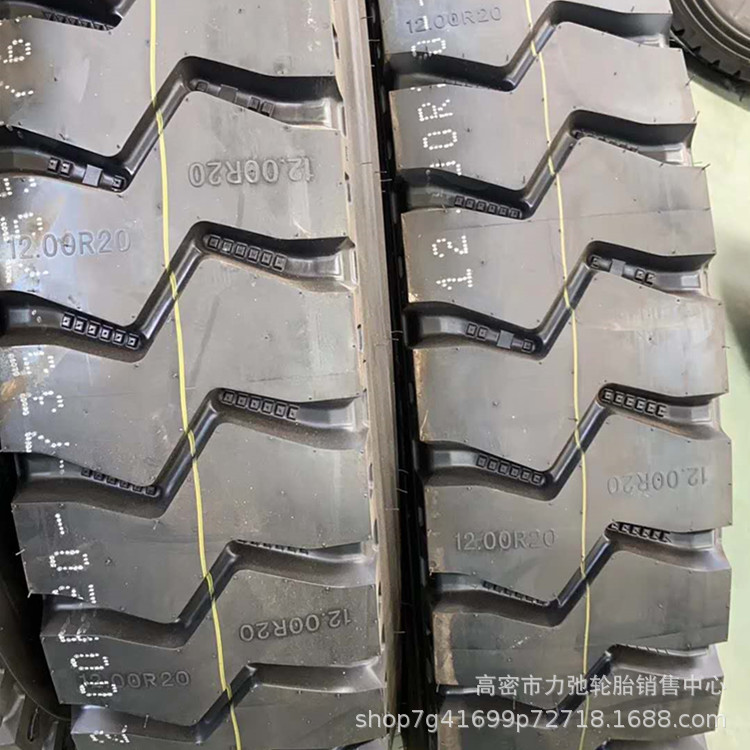 825R20汽车轮胎钢丝胎中短途各种货车驱动轮矿山花纹抗扎大量批发