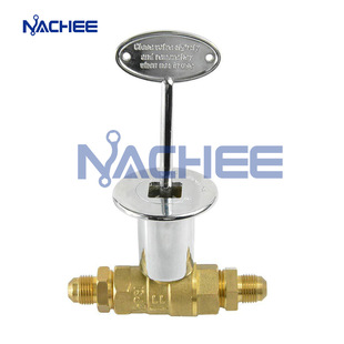 �i�]�y1/2�����y�߉��y��耳���Ͳ ����֮һ��耳��~���y��������