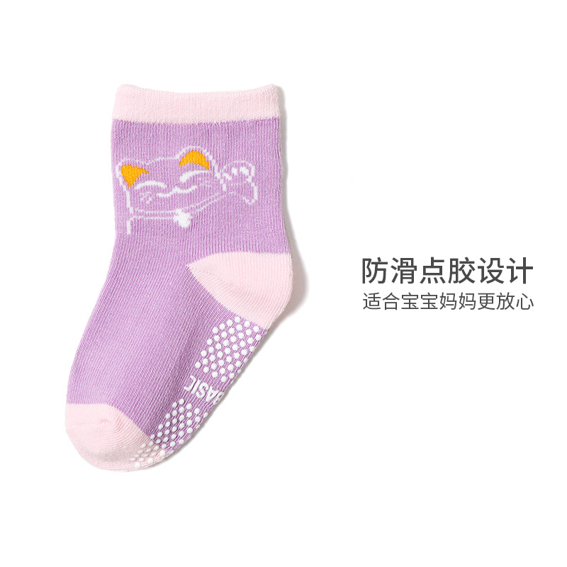 2023 primavera y verano Nuevos calcetines para niños de dibujos animados de Amazon antideslizantes calcetines de piso transpirables calcetines para niñas en stock al por mayor