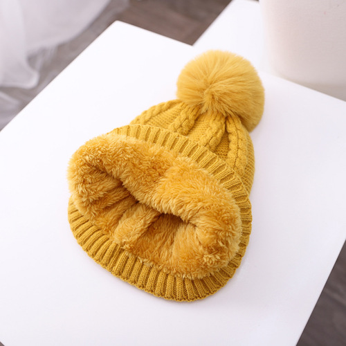 Small linen pattern children's knitted hat, scarf and gloves three-piece set plush warm children's hat woolen hat MZ9983