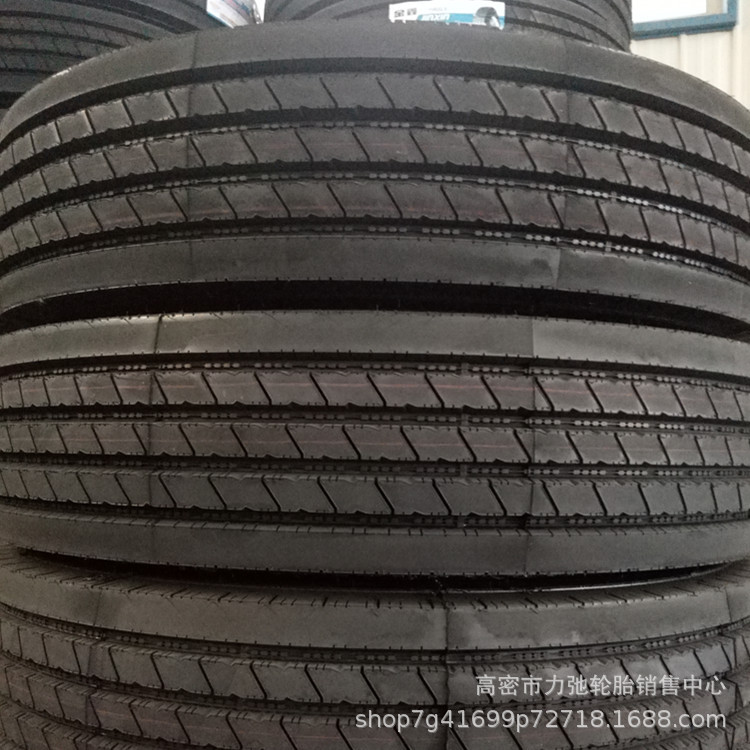 11r24.5真空胎现货中长途货车客车轮胎顺花纹加深重载抗压11R24.5