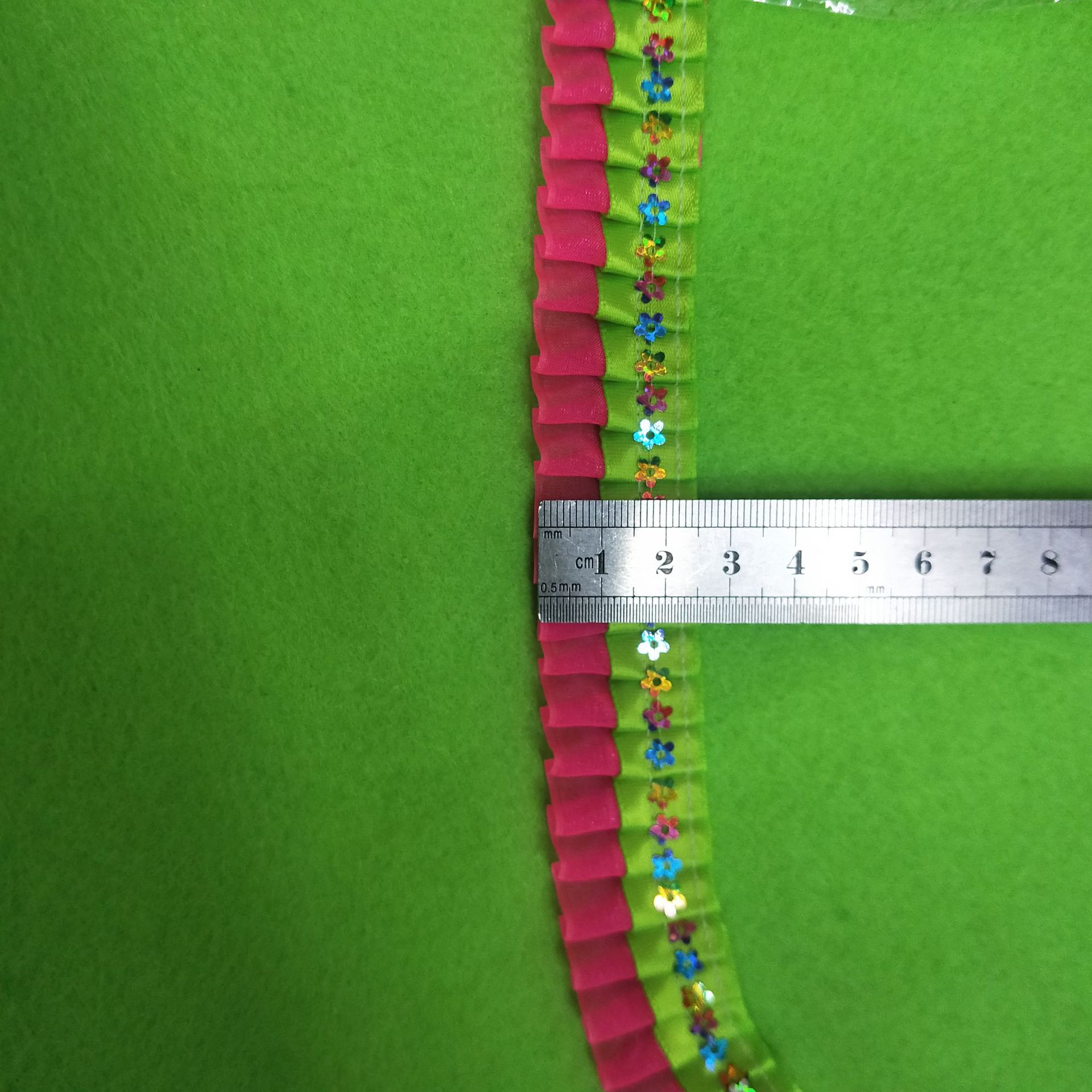 2.5公分韩国沙带加1.5公分涤纶带加七彩梅花加密打皱现货