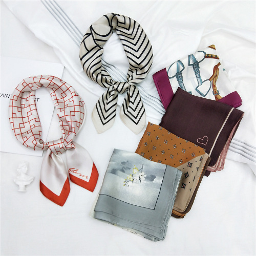 70 striped small square scarf women's spring, autumn and summer neck scarf Korean thin scarf temperament professional versatile