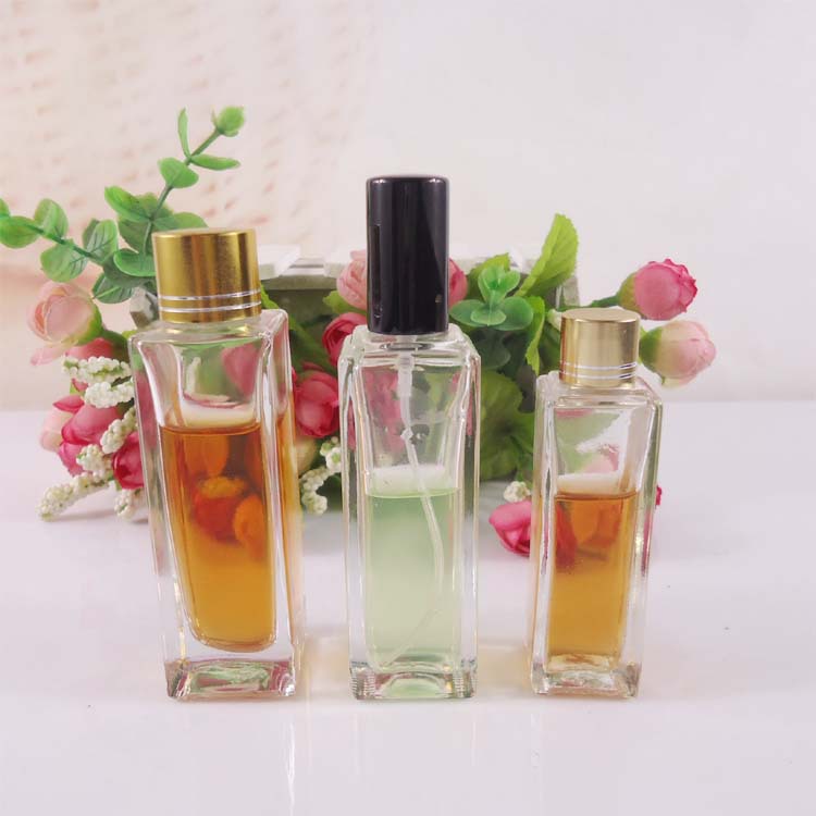 方形透明化妆品包装瓶香水精油分装玻璃瓶 便携喷雾瓶滚珠瓶批发