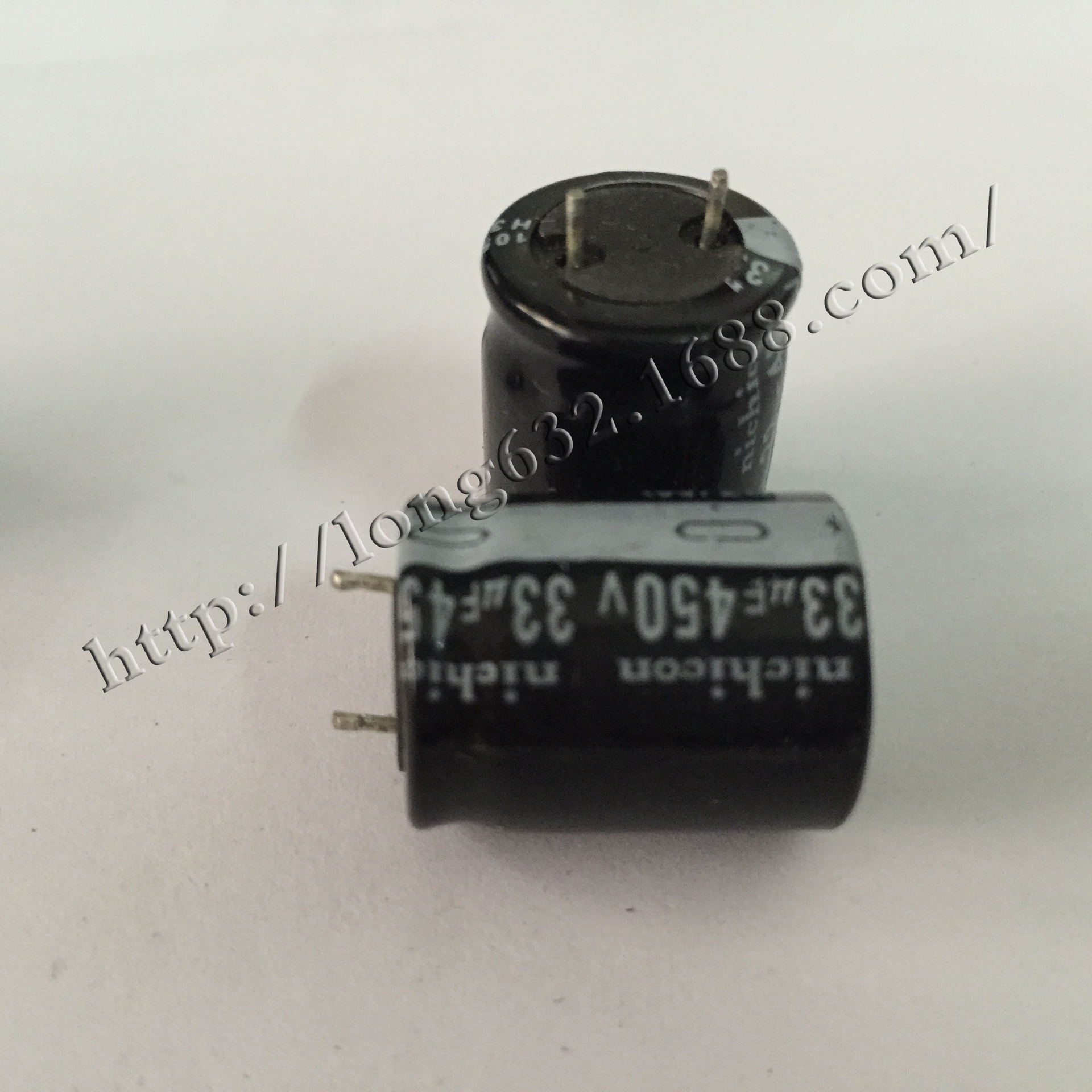 铝电解电容 450v33uf 软脚 体积16X20   16X25 质量保证 咨询为准