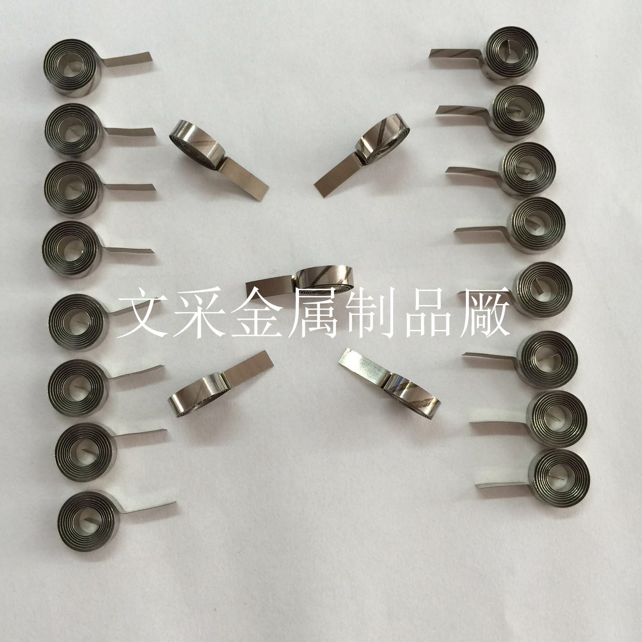 双金属镶嵌崁入指针式式游丝温湿度游丝迷你温度计干湿室内家居