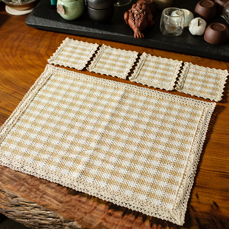 18 juegos de manteles de cáñamo terminados (1 grande + 4 pequeños)