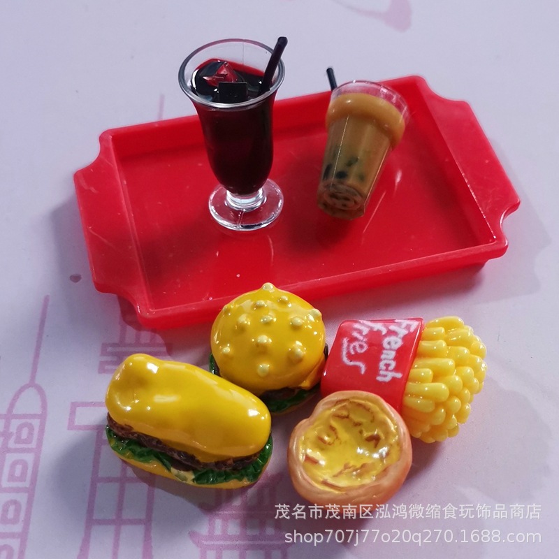 Dollhouse Ragdoll casa accesorios escena modelo miniatura comida y juego resina decoración simulación hamburguesa traje