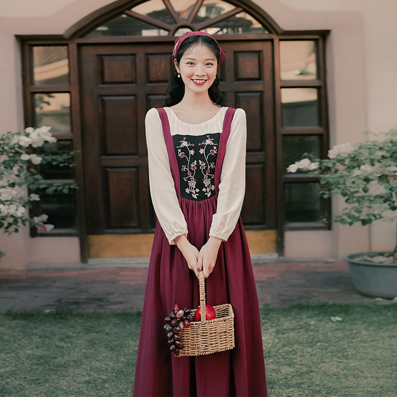 Factory women's clothing wholesale French retro pastoral style dress stitching embroidery linen cotton skirt for turban