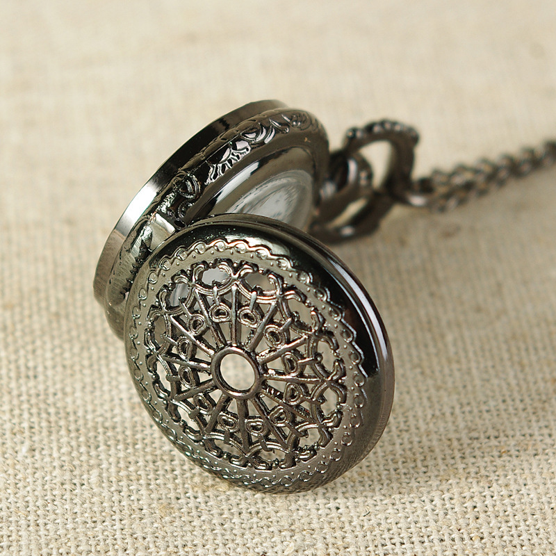 A generation of classical small hollow spider web pocket watch back pattern pocket watch manufacturers wholesale 6009