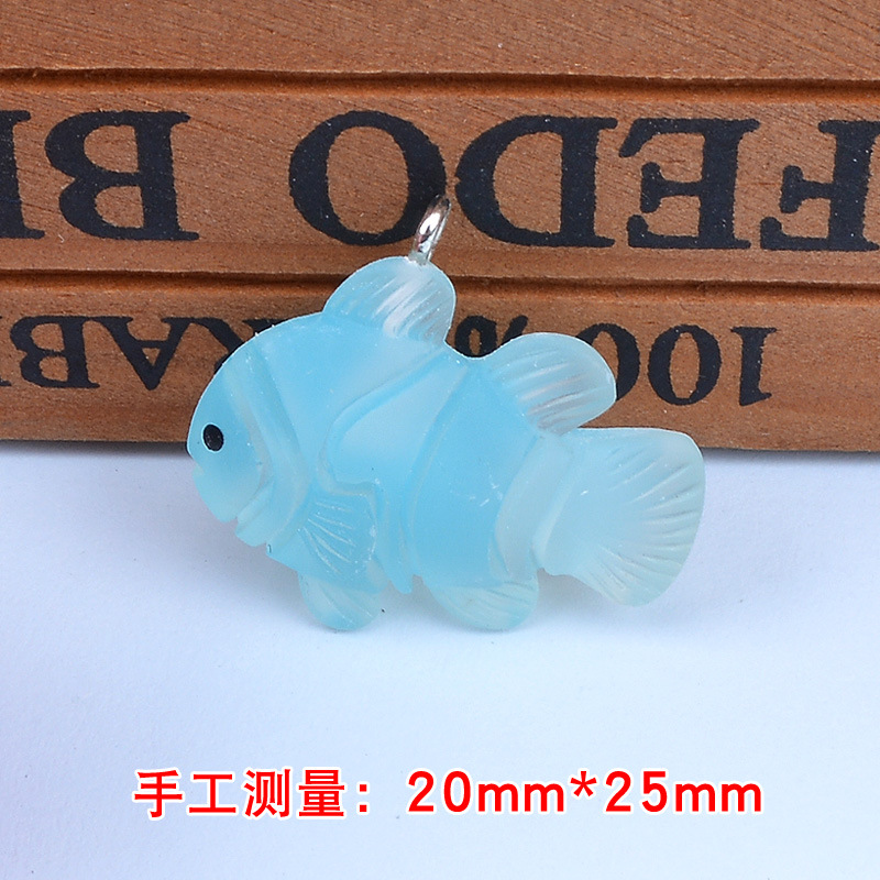 15 blue fish