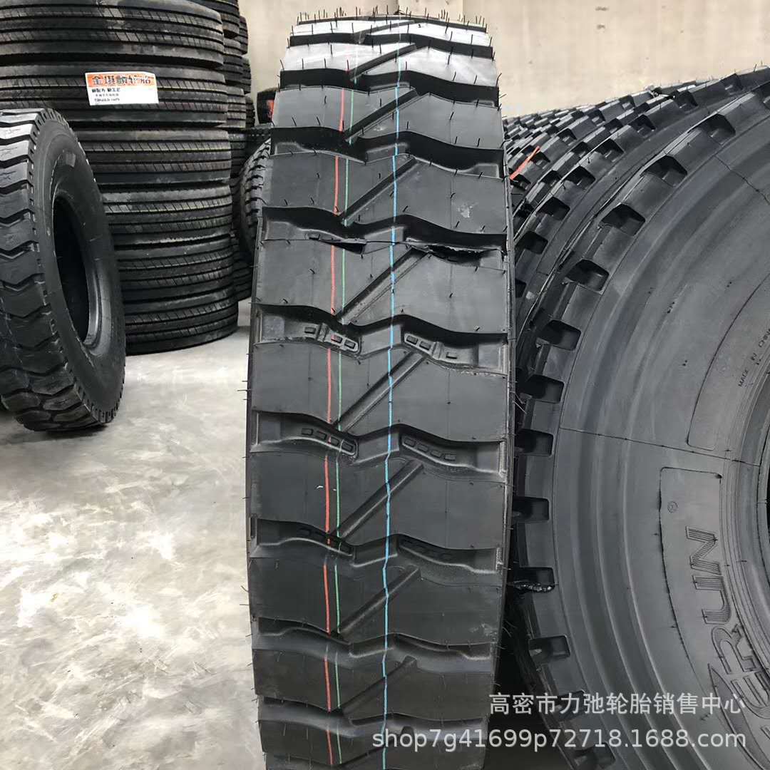 1200r20汽车轮胎钢丝胎短途自卸车轮胎矿山花纹抗扎大量批发1200