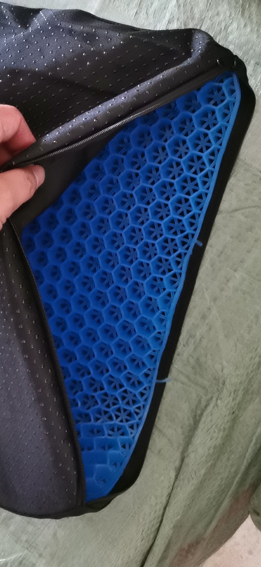 Cojín de huevo de gel de nido de abeja cojín del asiento de coche silla transpirable cojín de hielo cojín suave Oficina cojín fresco cuatro estaciones Universal