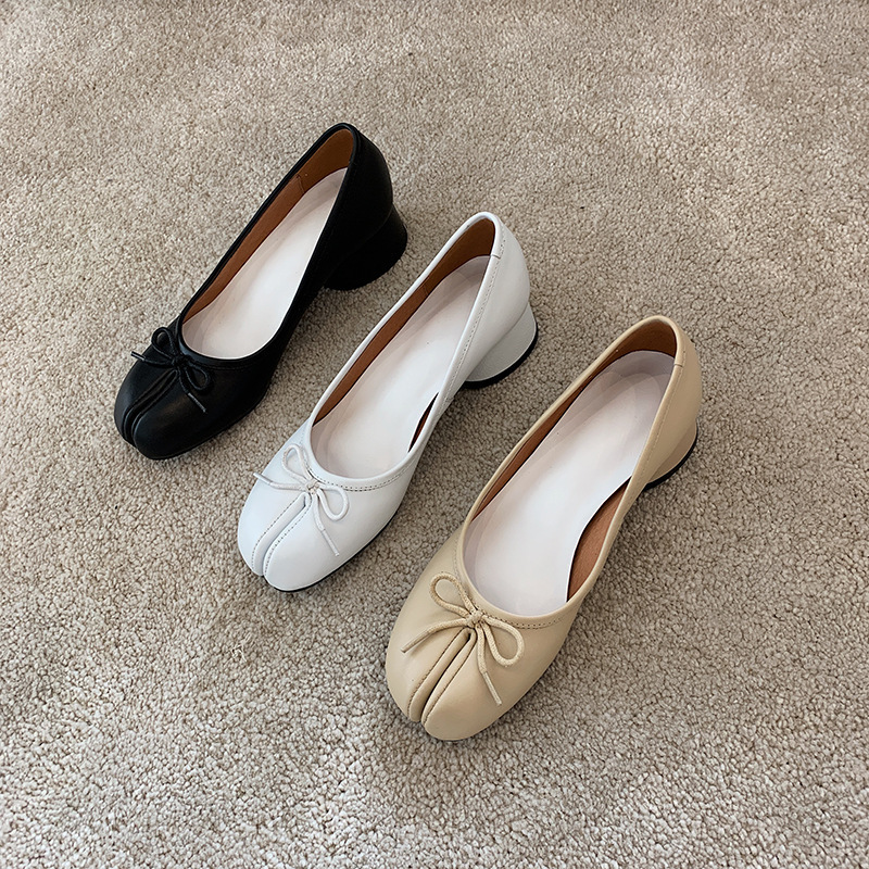 Women's Split-Toe Shoes 2025 Spring Mule Shoes with Chunky Mid-Heel and Bowknot, Slip-On Leather Shoes Trendy Women's Split-Toe Shoes 2025 Spring Mule Shoes with Chunky Mid-Heel and Bowknot, Slip-On Leather Shoes Trendy