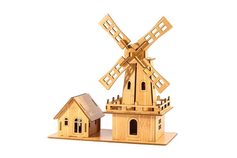 3D Wooden Puzzle House DIY Kit — Bamboo Finish, Multi-Style Model, Easy Assembly
