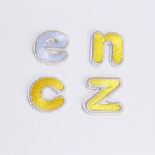 字母刺绣布贴绣花标英文服装绣花章补丁贴热熔胶电脑机平面刺绣