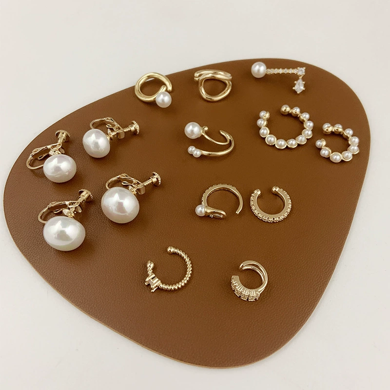 Универсальные ушные клипсы с цирконием, позолота 14K, бес piercing, легкий дизайн
